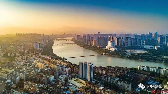 江西盛会，尊敬的领导与亲爱的朋友们共聚一堂